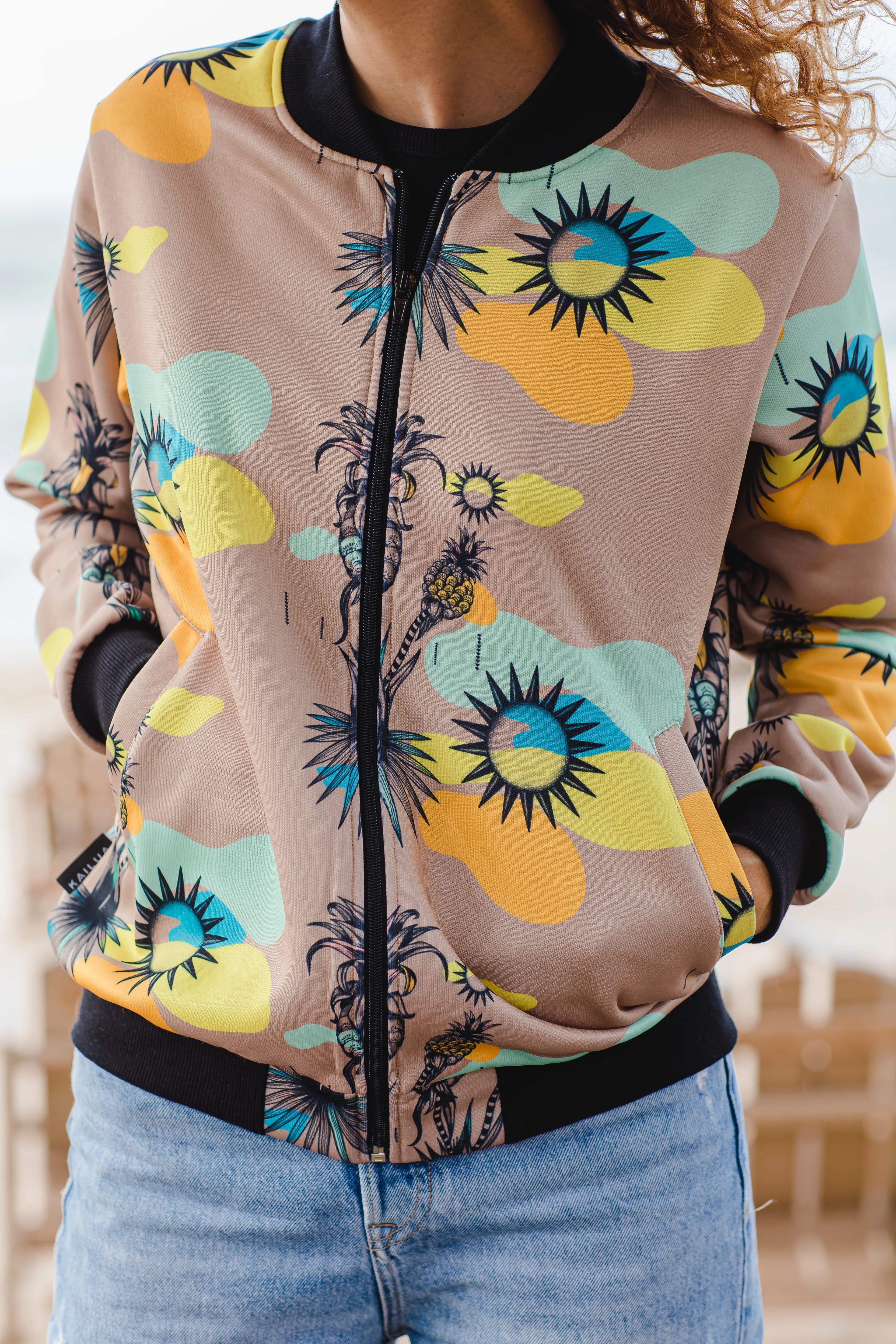 Bomber Hiki i Ka Ia view 2